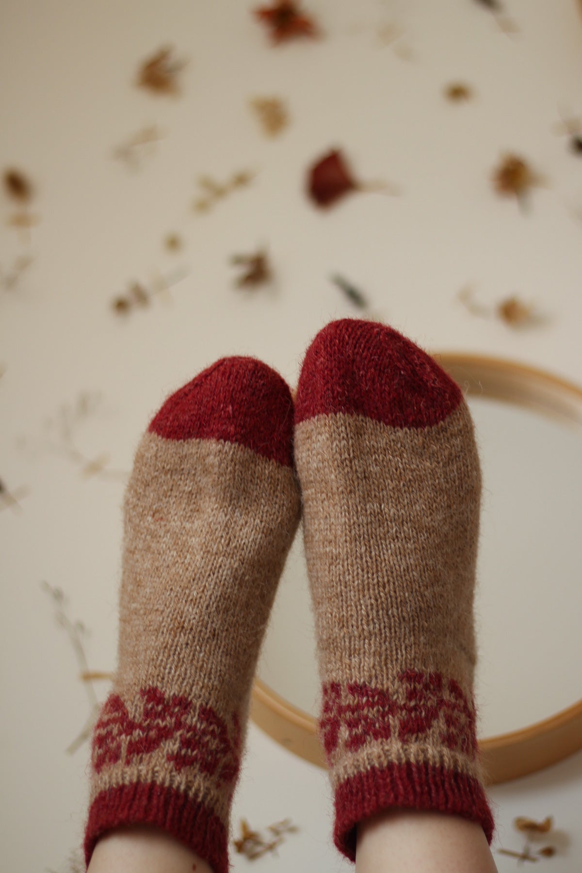 Between petals socks