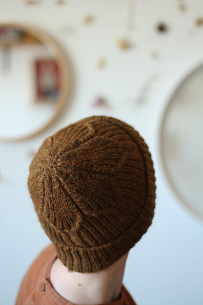 Grass whispers beanie