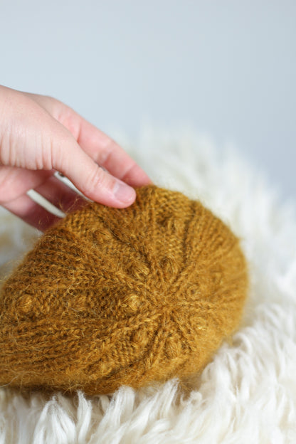 Dandelion beanie