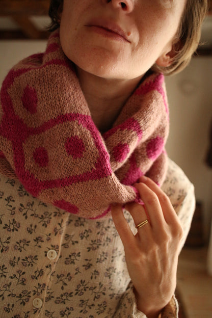 Tetas cowl