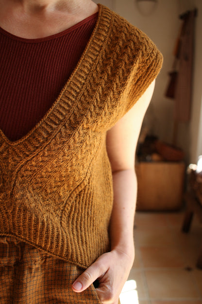 Wusai vest
